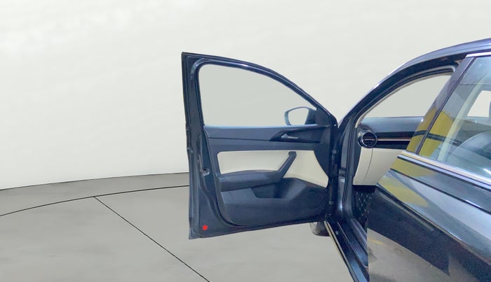 2022 Skoda SLAVIA STYLE 1.0L TSI AT, Petrol, Automatic, 39,763 km, LHS Front Door