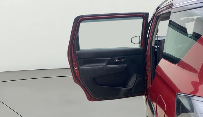 2023 Maruti XL6 ALPHA PLUS MT, Petrol, Manual, 53,639 km, LHS Rear Door