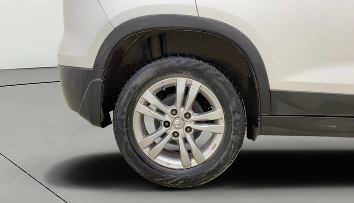 2016 Maruti Vitara Brezza ZDI PLUS, Diesel, Manual, 70,966 km, Right Rear Wheel