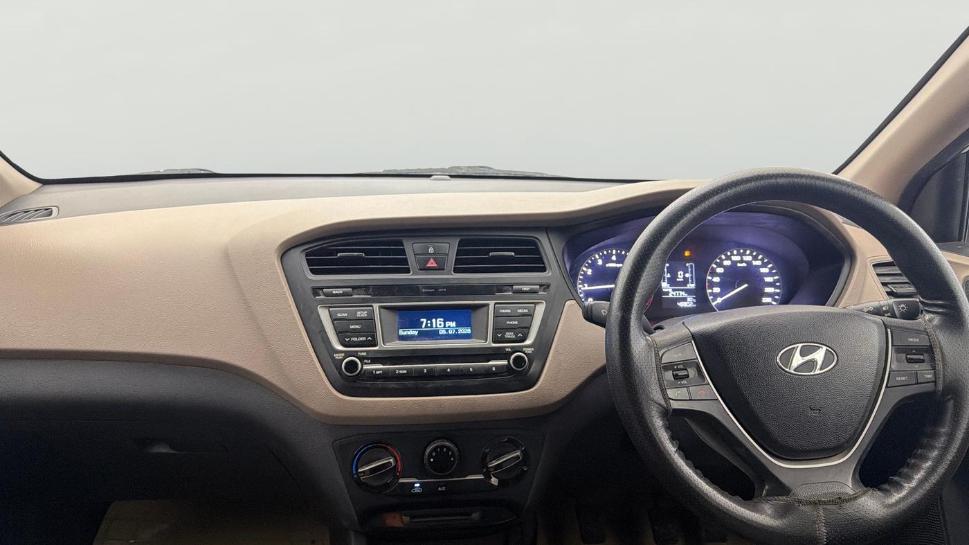 2015 Hyundai Elite i20 MAGNA 1.2, Petrol, Manual, 48,802 km, Air Conditioner