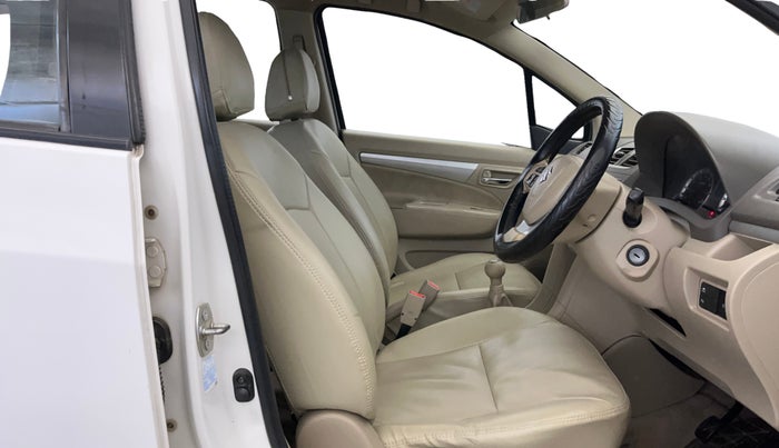 2016 Maruti Ertiga VXI, Petrol, Manual, 96,696 km, Right Side Front Door Cabin