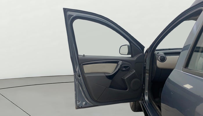 2015 Renault Duster 85 PS RXL DIESEL, Diesel, Manual, 67,785 km, LHS Front Door