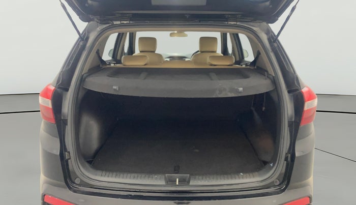 2016 Hyundai Creta SX PLUS 1.6 PETROL, Petrol, Manual, 1,19,767 km, Boot Open Zoomed View