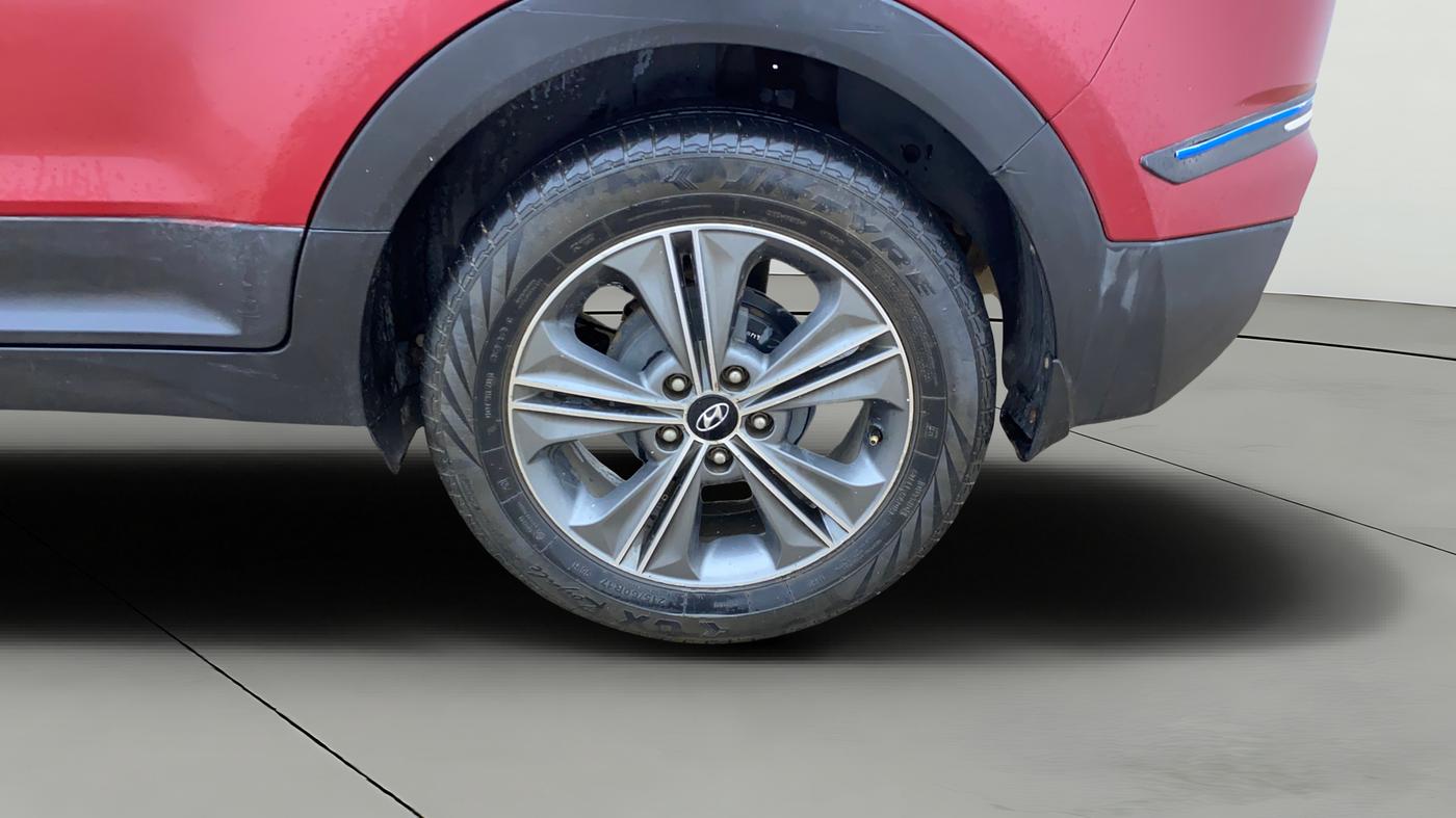 2016 Hyundai Creta SX PLUS AT 1.6 PETROL, Petrol, Automatic, 1,01,829 km, Left Rear Wheel