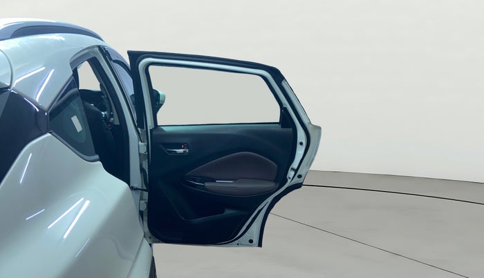 2025 Maruti FRONX ALPHA 1.0 TURBO MT, Petrol, Manual, 6,846 km, RHS Rear Door