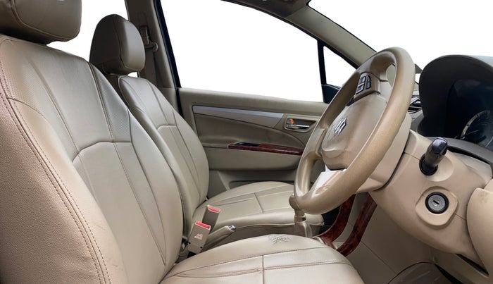 2017 Maruti Ertiga ZDI SHVS, Diesel, Manual, 90,726 km, Right Side Front Door Cabin