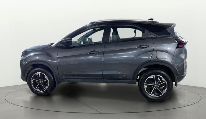 2024 Tata NEXON FEARLESS + SUNROOF DUAL TONE 1.2 PETROL, Petrol, Manual, 4,075 km, Left Side