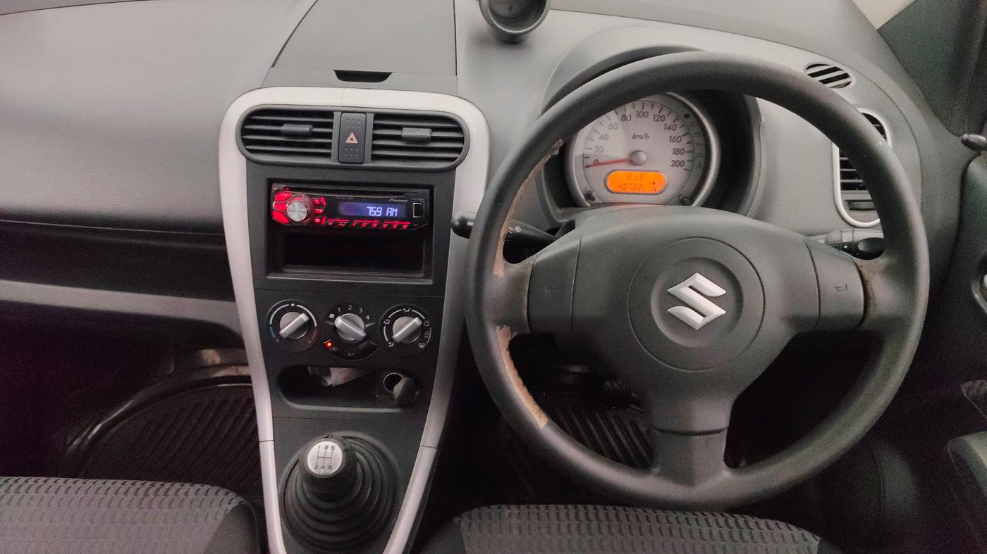 2014 Maruti Ritz VXI, CNG, Manual, 48,812 km, Steering Wheel Close Up