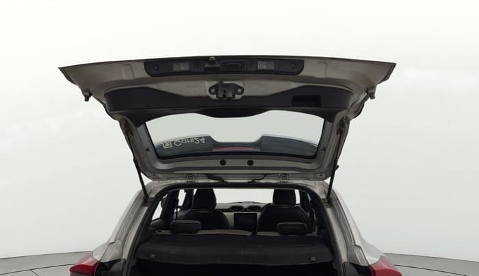 2021 Nissan MAGNITE XV MT, Petrol, Manual, 45,695 km, Boot Door Open