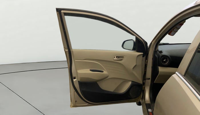 2019 Hyundai NEW SANTRO SPORTZ MT, Petrol, Manual, 84,826 km, LHS Front Door