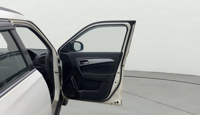 2020 Maruti Vitara Brezza ZXI PLUS, Petrol, Manual, 64,551 km, RHS Front Door