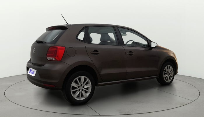 2017 Volkswagen Polo HIGHLINE1.2L, Petrol, Manual, 1,10,489 km, Right Back Diagonal