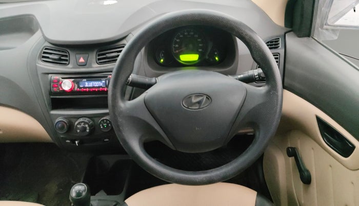 2014 Hyundai Eon D-LITE, Petrol, Manual, 45,951 km, Steering Wheel Close Up
