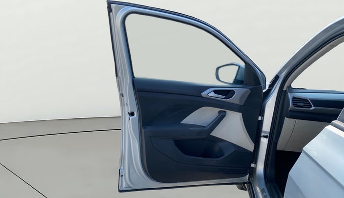 2022 Volkswagen TAIGUN HIGHLINE 1.0 TSI MT, Petrol, Manual, 28,538 km, LHS Front Door