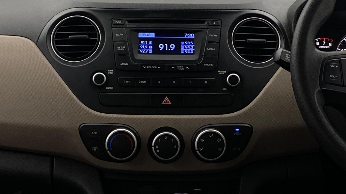 2016 Hyundai Grand i10 SPORTZ 1.2 KAPPA VTVT, Petrol, Manual, 31,948 km, Air Conditioner
