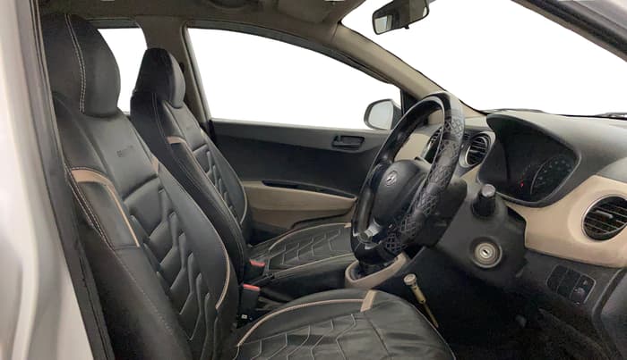 2014 Hyundai Grand i10 MAGNA 1.2 KAPPA VTVT, Petrol, Manual, 99,336 km, Right Side Front Door Cabin