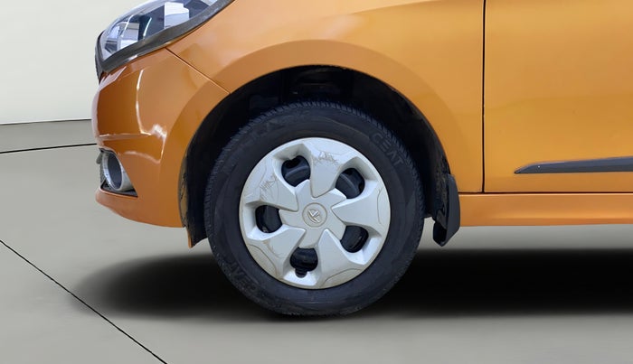 2018 Tata Tiago XZ PETROL, Petrol, Manual, 35,336 km, Left Front Wheel