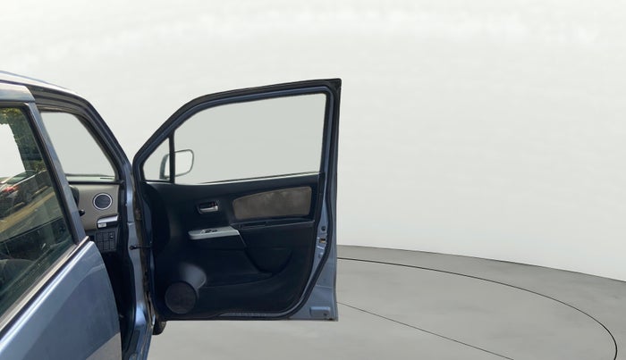 2013 Maruti Wagon R 1.0 LXI, Petrol, Manual, 97,872 km, RHS Front Door