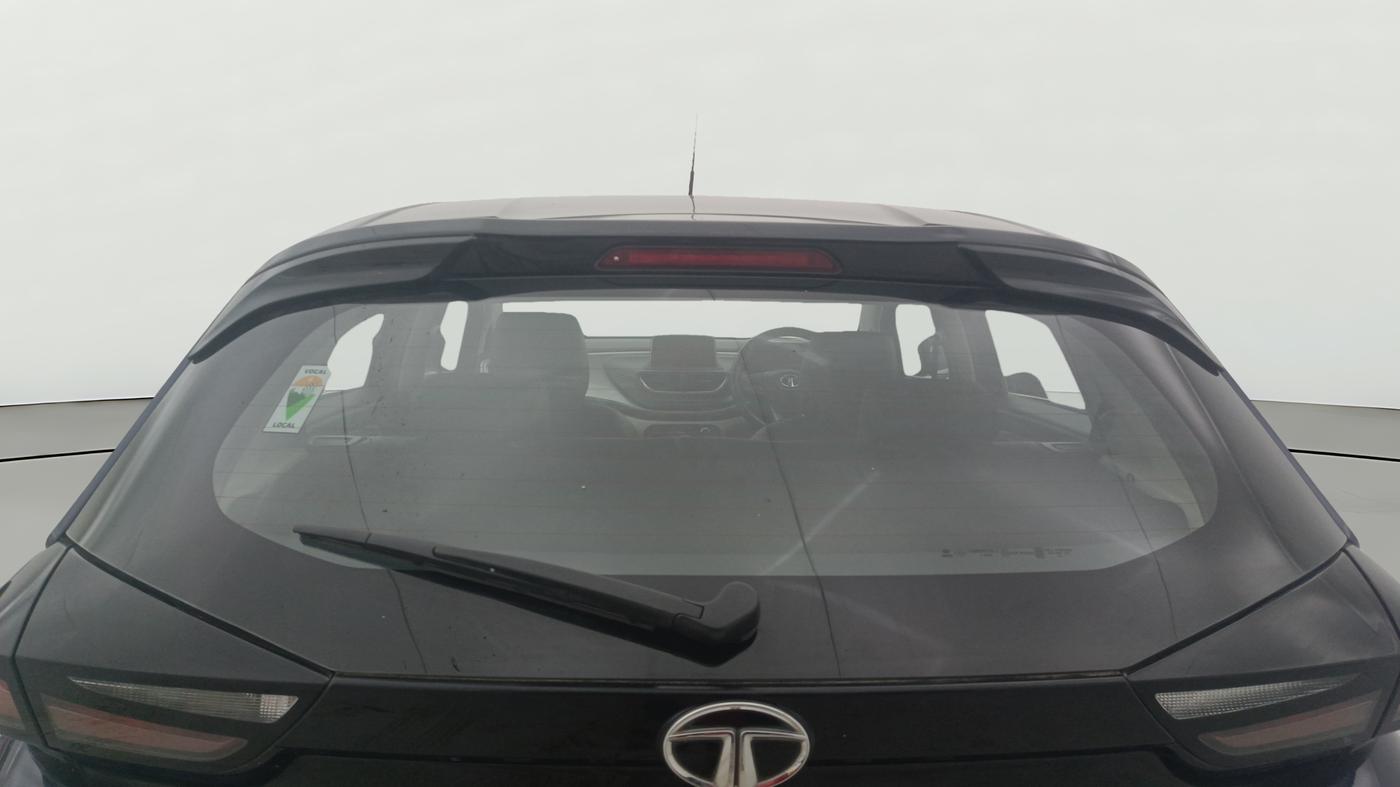 2022 Tata ALTROZ XZA PLUS, Petrol, Automatic, 53,183 km, Rear Windshield