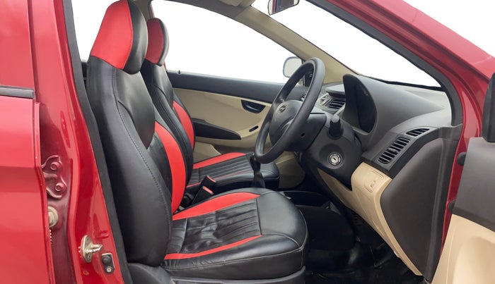 2014 Hyundai Eon ERA +, Petrol, Manual, 84,577 km, Right Side Front Door Cabin