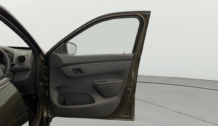 2016 Renault Kwid RXT 1.0, Petrol, Manual, 54,900 km, RHS Front Door