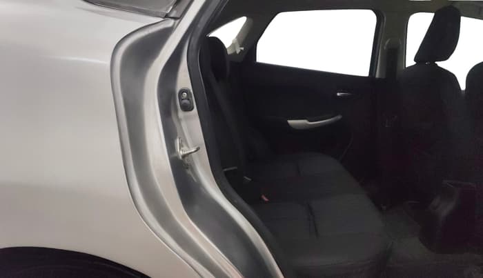 2016 Maruti Baleno DELTA PETROL 1.2, Petrol, Manual, 73,870 km, Right Side Rear Door Cabin