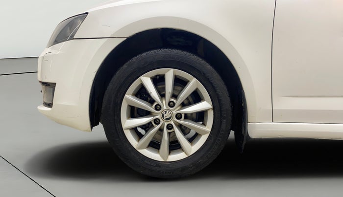 2015 Skoda Octavia STYLE PLUS AT 1.8 TSI, Petrol, Automatic, 1,08,777 km, Left Front Wheel