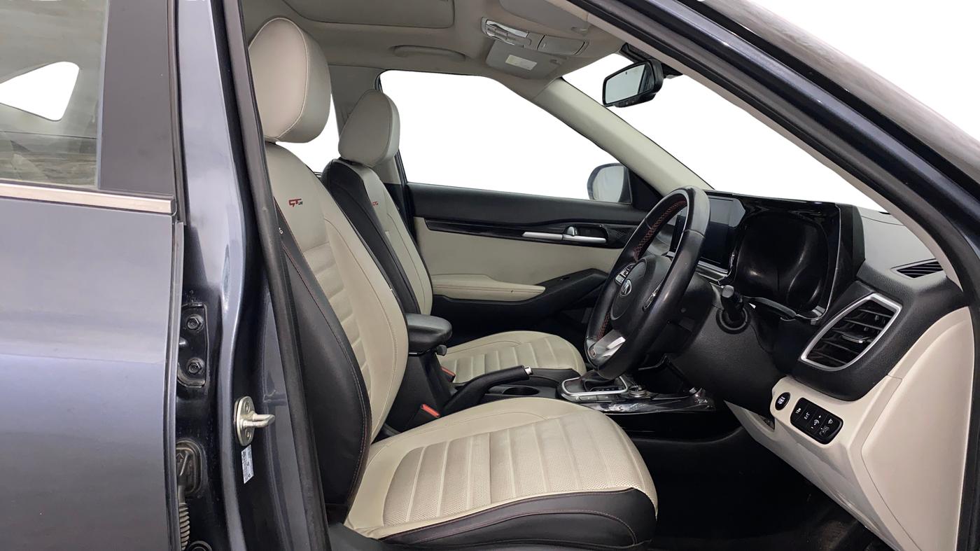 2020 KIA SELTOS GTX PLUS DCT 1.4 PETROL, Petrol, Automatic, 66,285 km, Right Side Front Door Cabin