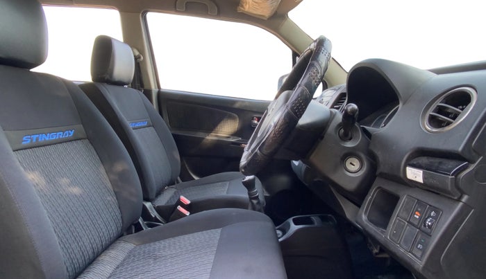 2013 Maruti Wagon R Stingray VXI, Petrol, Manual, 96,148 km, Right Side Front Door Cabin