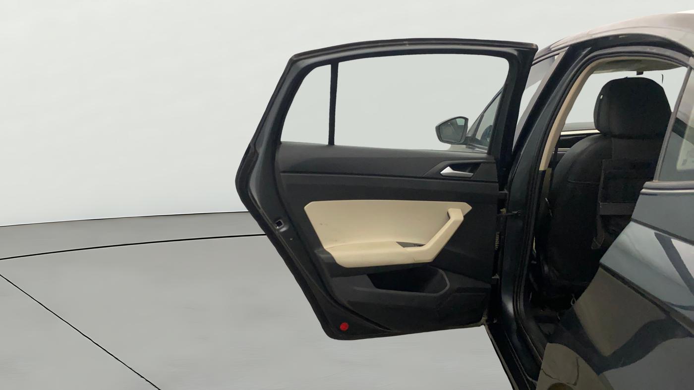 2024 Volkswagen VIRTUS HIGHLINE TSI 1.0 MT, Petrol, Manual, 21,033 km, LHS Rear Door