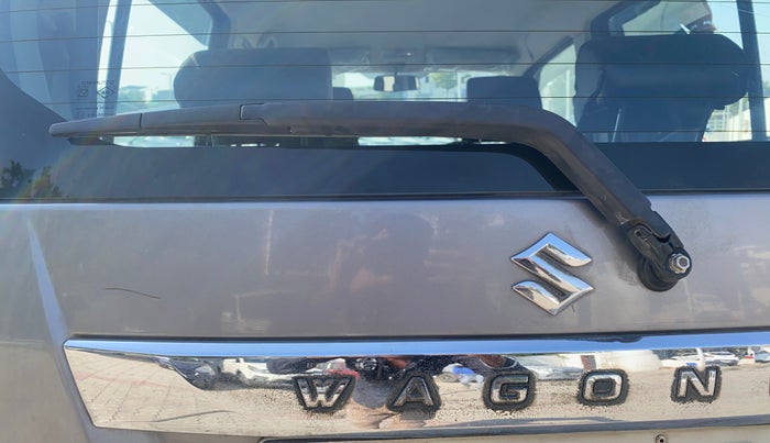 2017 Maruti Wagon R 1.0 VXI AMT, Petrol, Automatic, 27,381 km, Rear Wiper