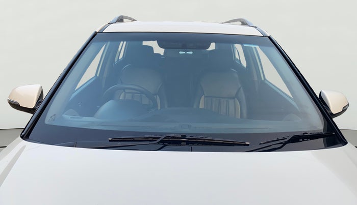 2016 Hyundai Creta SX PLUS 1.6 PETROL, Petrol, Manual, 1,11,085 km, Front Windshield