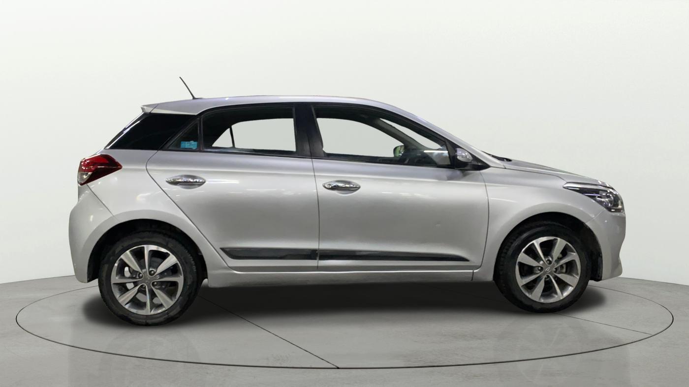 2017 Hyundai Elite i20 ASTA 1.2 (O), Petrol, Manual, 55,000 km, Right Side View