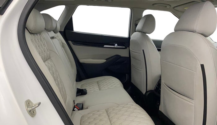 2020 KIA SELTOS HTX 1.5 DIESEL, Diesel, Manual, 83,086 km, Right Side Rear Door Cabin