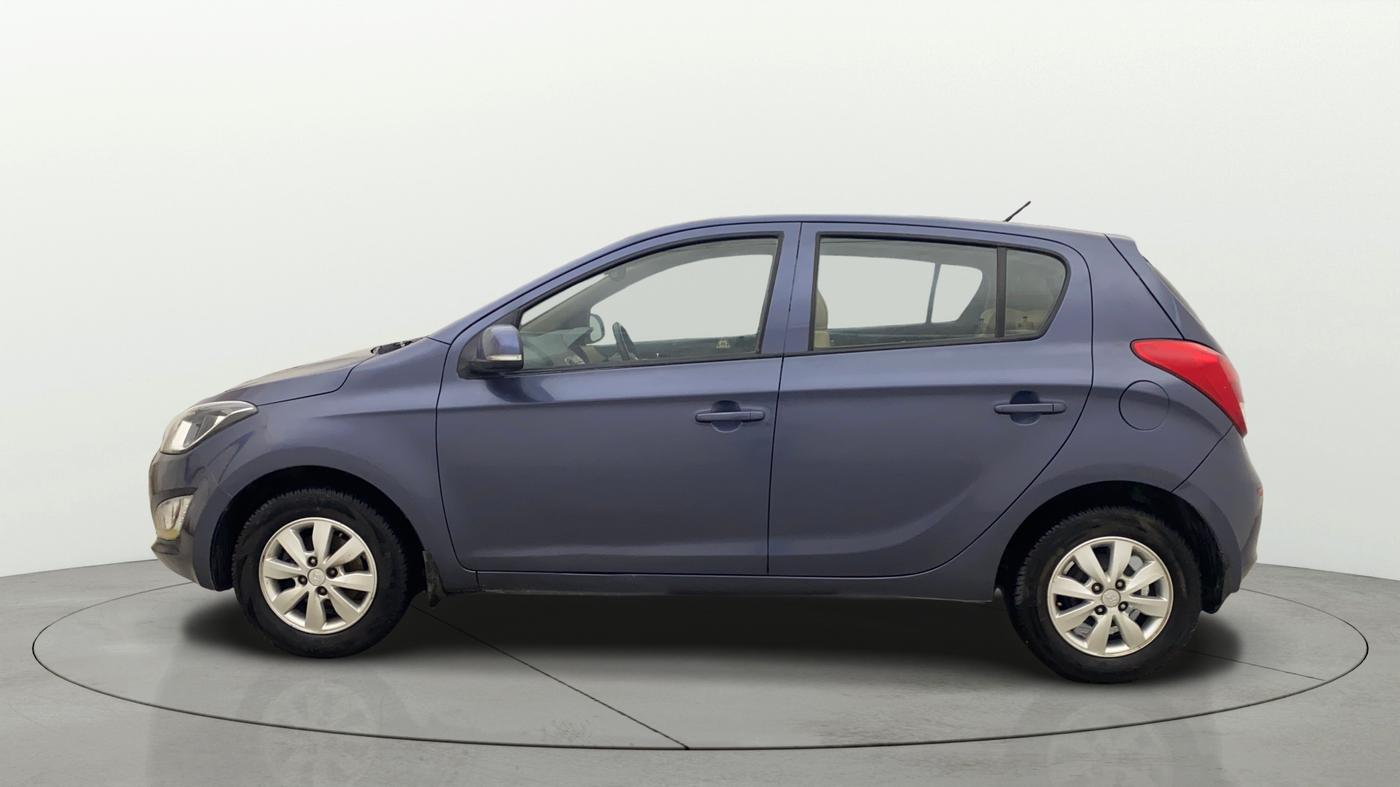 2014 Hyundai i20 SPORTZ 1.2, Petrol, Manual, 70,832 km, Left Side
