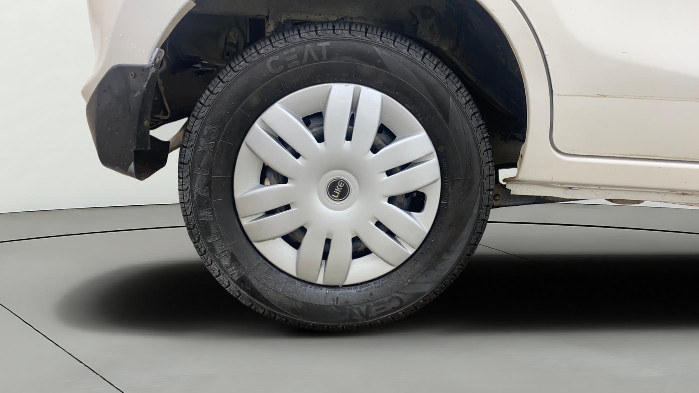 2014 Maruti Alto 800 LXI, Petrol, Manual, 29,292 km, Right Rear Wheel