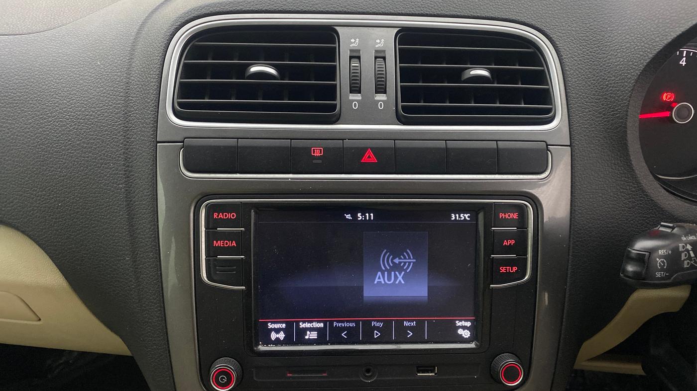 2020 Volkswagen Vento HIGHLINE PLUS 1.0L TSI, Petrol, Manual, 38,452 km, Air Conditioner