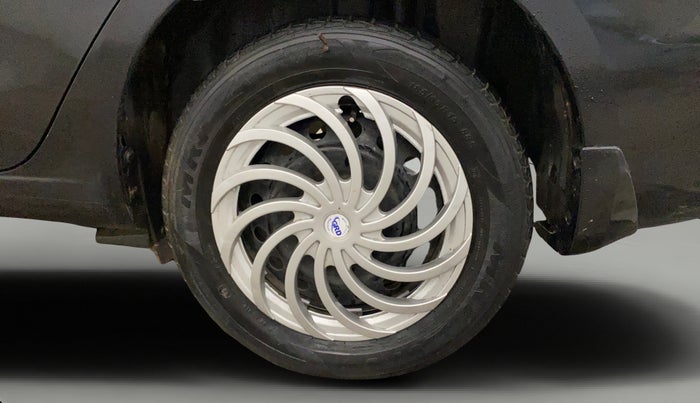 2014 Maruti Ciaz VXI+, Petrol, Manual, 91,661 km, Left Rear Wheel