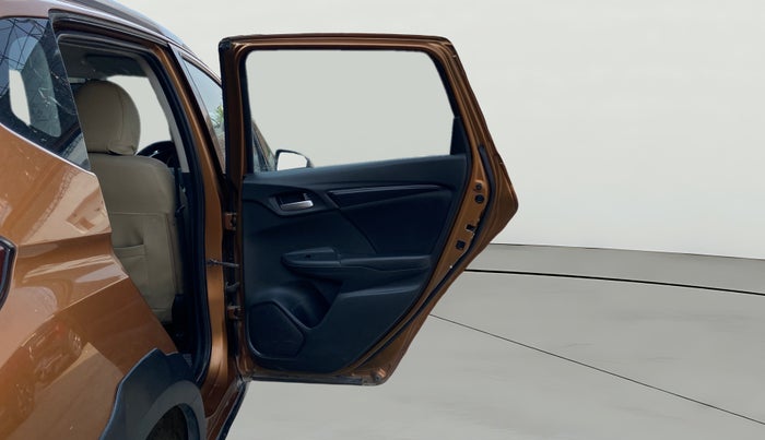 2018 Honda WR-V 1.5L I-DTEC S MT, Diesel, Manual, 1,20,044 km, RHS Rear Door