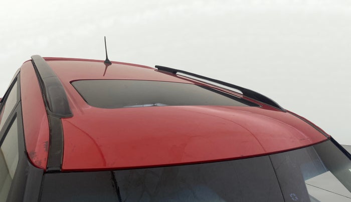 2021 Mahindra XUV300 W8 (O) 1.5 DIESEL, Diesel, Manual, 65,046 km, Roof