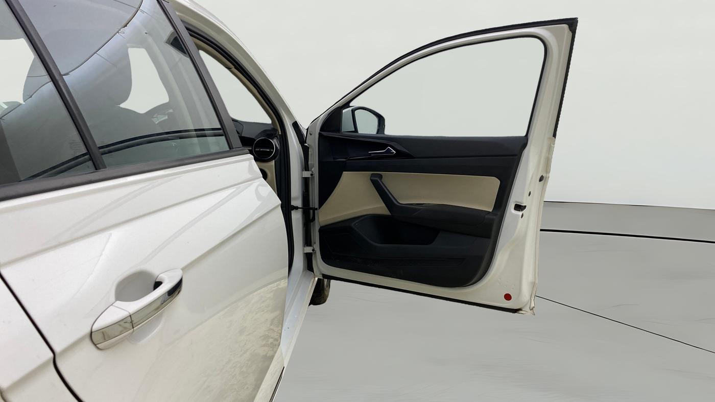 2023 Skoda SLAVIA AMBITION 1.0L TSI MT, Petrol, Manual, 49,091 km, RHS Front Door