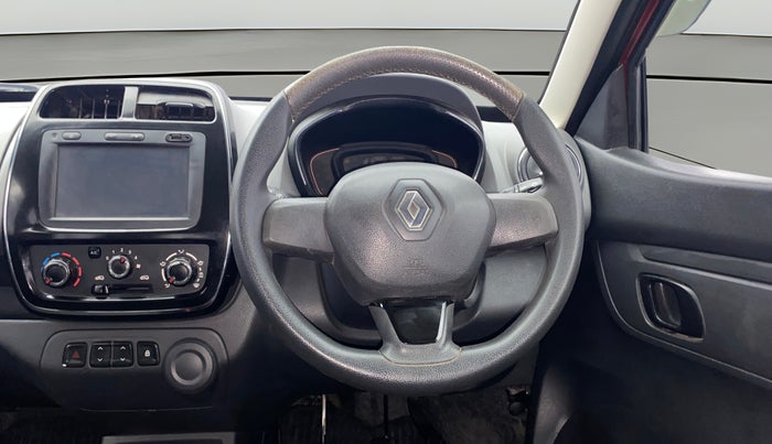 2016 Renault Kwid RXT 0.8 (O), Petrol, Manual, 32,225 km, Steering Wheel Close Up
