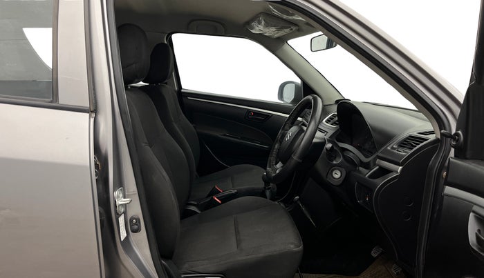 2015 Maruti Swift LXI (O), Petrol, Manual, 50,888 km, Right Side Front Door Cabin