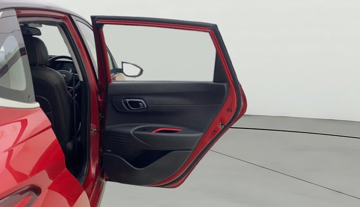 2023 Hyundai NEW I20 ASTA (O) 1.2 IVT, Petrol, Automatic, 33,772 km, RHS Rear Door