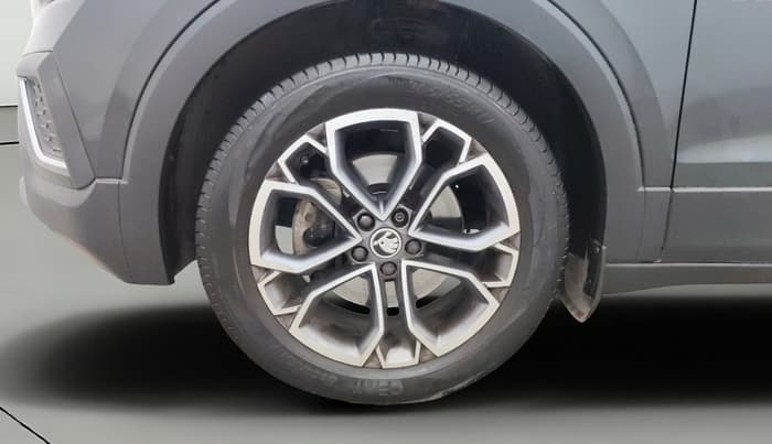 2022 Skoda KUSHAQ STYLE 1.5L TSI DSG, Petrol, Automatic, 29,374 km, Left Front Wheel