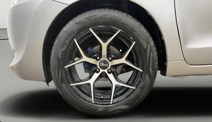 2016 Maruti Baleno ZETA PETROL 1.2, Petrol, Manual, 58,182 km, Left Front Wheel
