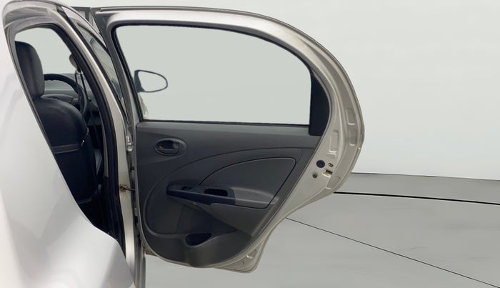 2013 Toyota Etios Liva GD, Diesel, Manual, 73,545 km, RHS Rear Door