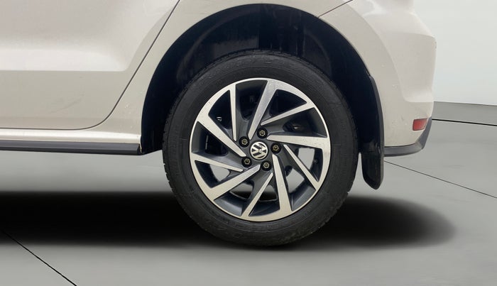 2020 Volkswagen Polo COMFORTLINE PLUS 1.0L MPI, Petrol, Manual, 40,106 km, Left Rear Wheel