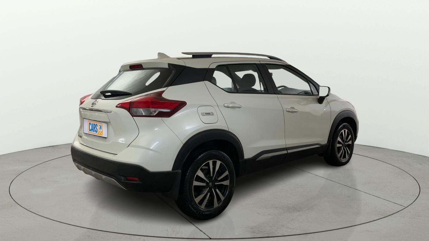 2021 Nissan Kicks XV 1.5, Petrol, Manual, 22,591 km, Right Back Diagonal
