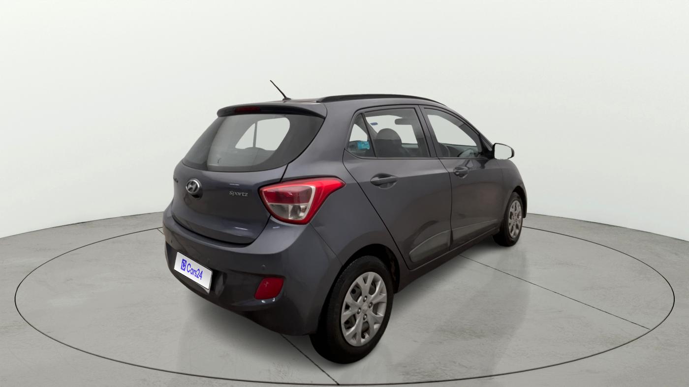 2015 Hyundai Grand i10 SPORTZ 1.2 KAPPA VTVT, Petrol, Manual, 2,000 km, Right Back Diagonal